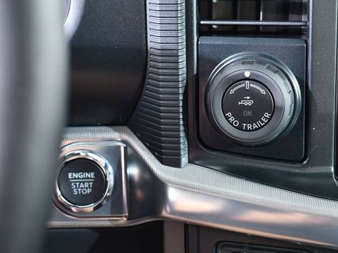 New 2025 Ford F150 Lariat w/ Equipment Group 502A High image 32