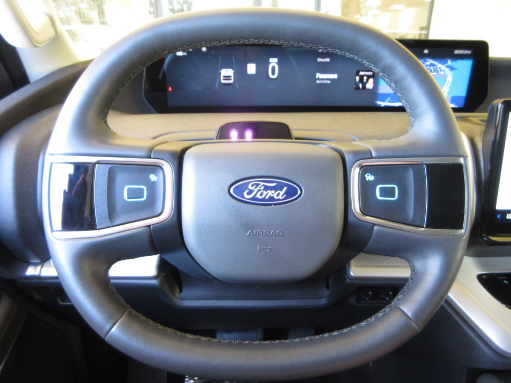 Certified 2025 Ford Expedition Max Active RWD image 15