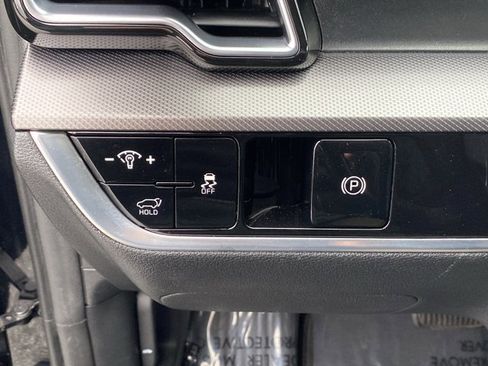 Used 2023 Kia Sportage SX image 21