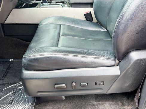 Used 2017 Ford Expedition Limited w/ Equipment Group 301A RWD image 20