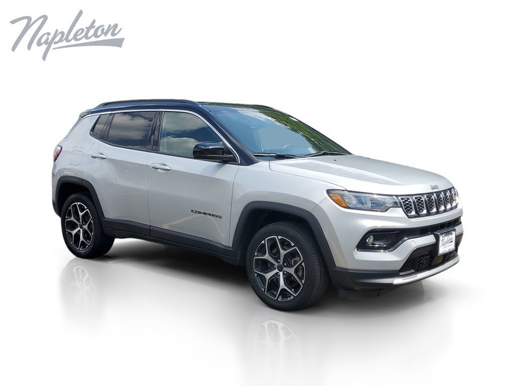 Used 2025 Jeep Compass Limited AWD/4WD image 8