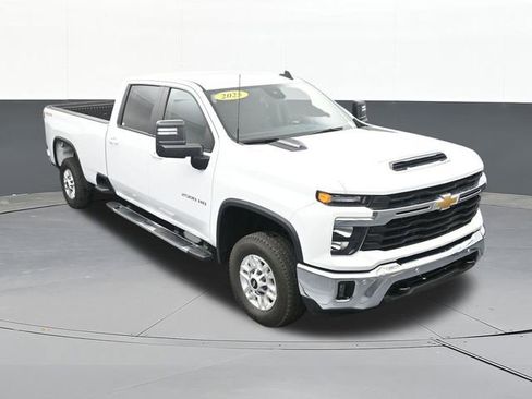 Used 2025 Chevrolet Silverado 2500 LT w/ Safety Package AWD/4WD image 71