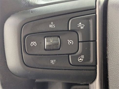 Used 2023 GMC Yukon Denali Ultimate image 17