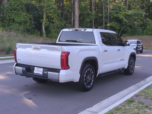 Used 2023 Toyota Tundra Limited AWD/4WD image 13