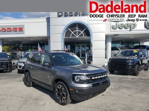 Used 2022 Ford Bronco Sport Outer Banks w/ Tech Package image 1