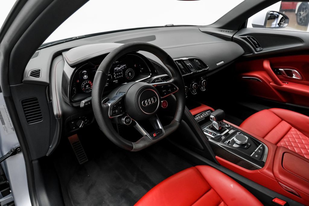 Used 2018 Audi R8 V10 AWD/4WD image 9