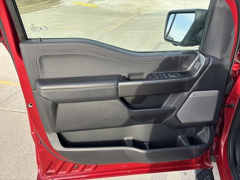 Used 2022 Ford F150 XLT w/ Equipment Group 302A High image 16