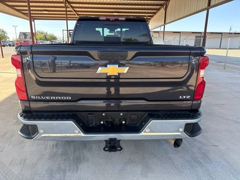 Used 2024 Chevrolet Silverado 2500 LTZ w/ LTZ Premium Texas Edition AWD/4WD image 7