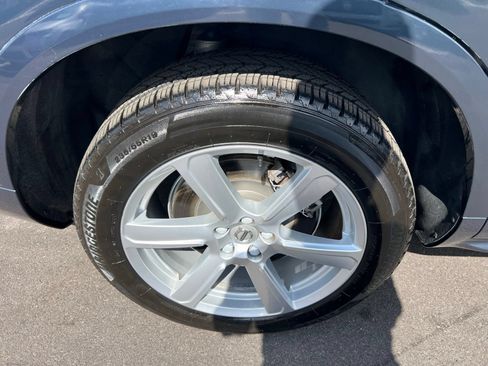 Used 2023 Volvo XC90 B5 Core AWD/4WD image 12