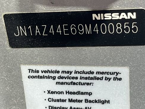 Used 2009 Nissan 370Z Touring w/ Sport Pkg image 8