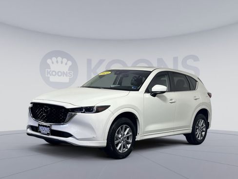 Used 2024 MAZDA CX-5 AWD 2.5 S w/ Preferred Package image 1