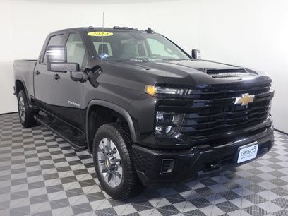 Used 2024 Chevrolet Silverado 2500 Custom w/ Custom Convenience Package
