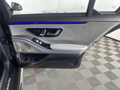 Certified 2023 Mercedes-Benz S 580 4MATIC Sedan image 18