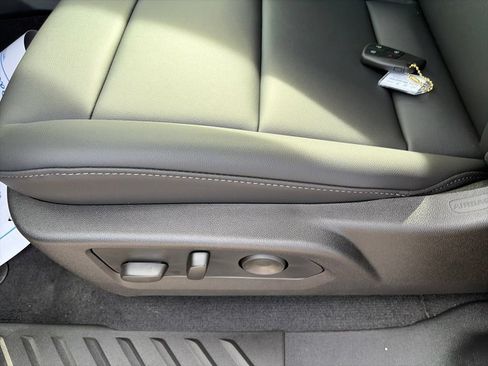 New 2026 GMC Canyon Elevation w/ Convenience Package AWD/4WD image 18