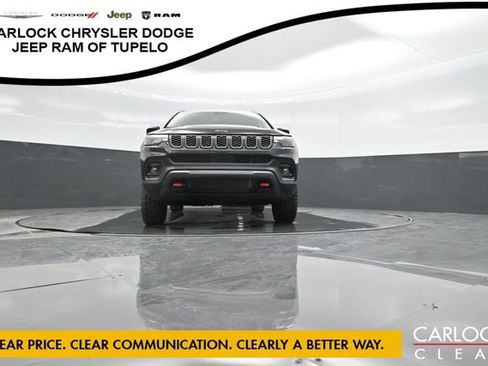 New 2025 Jeep Compass Trailhawk w/ Sun & Sound Group image 29