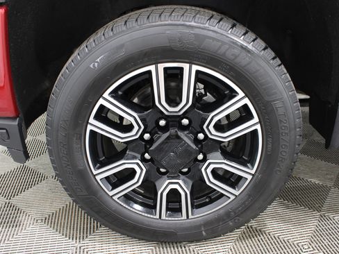 Used 2022 GMC Sierra 2500 Denali AWD/4WD image 36