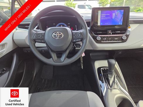 Used 2026 Toyota Corolla LE FWD image 7