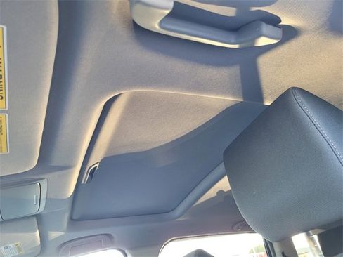 Used 2022 Honda CR-V EX image 17