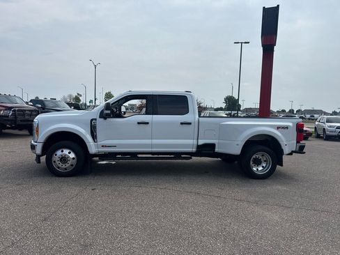 Used 2023 Ford F450 XLT w/ 360-Degree Camera Package AWD/4WD image 2