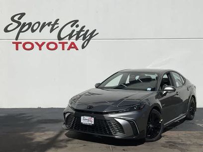 Used 2026 Toyota Camry SE w/ Convenience Package