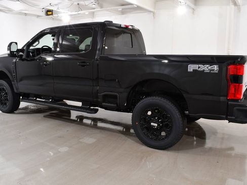 New 2026 Ford F350 Lariat w/ Black Appearance Package image 15