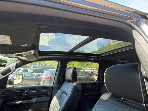 Used 2024 RAM 1500 Limited image 18