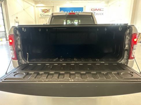 Used 2022 RAM 1500 Big Horn w/ Night Edition AWD/4WD image 27