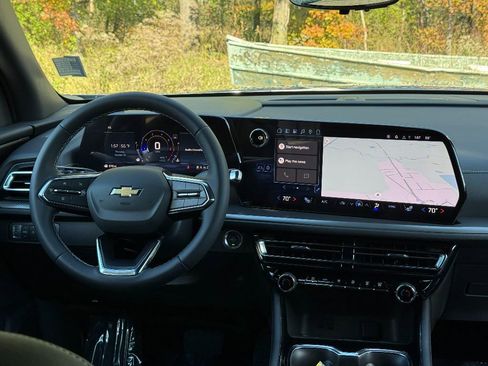 New 2026 Chevrolet Traverse LT w/ Driver Confidence Package image 17