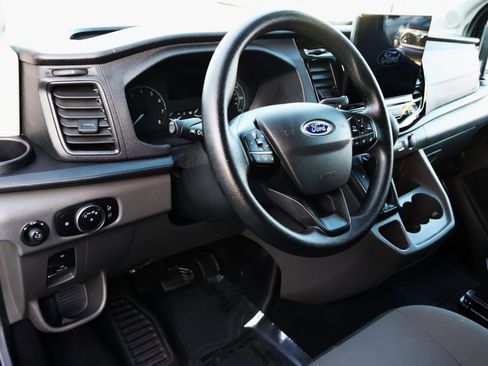 Used 2024 Ford Transit 350 XLT image 30