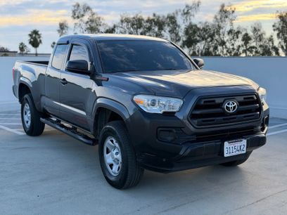 Used 2017 Toyota Tacoma SR