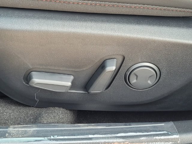 New 2026 Kia K4 GT-Line w/ GT-Line Sunroof Package FWD image 11