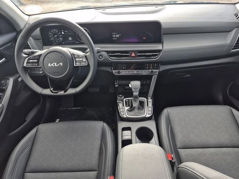 New 2026 Kia Seltos SX w/ SX Sunroof Package image 13