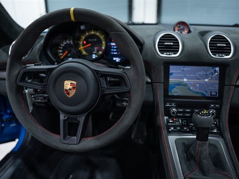 Used 2024 Porsche 718 Boxster Spyder RS RWD image 24