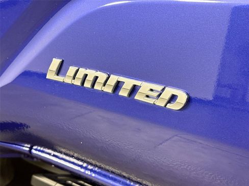 Certified 2024 Toyota Tacoma Limited AWD/4WD image 15