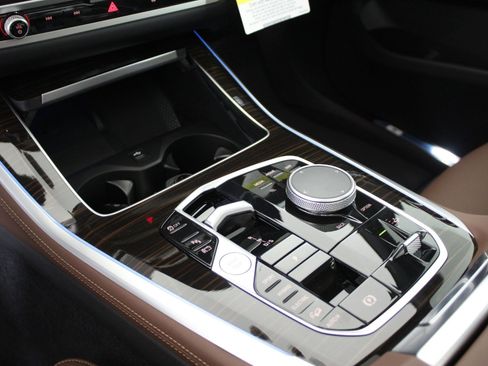New 2026 BMW X5 xDrive50e w/ M Sport Package image 16