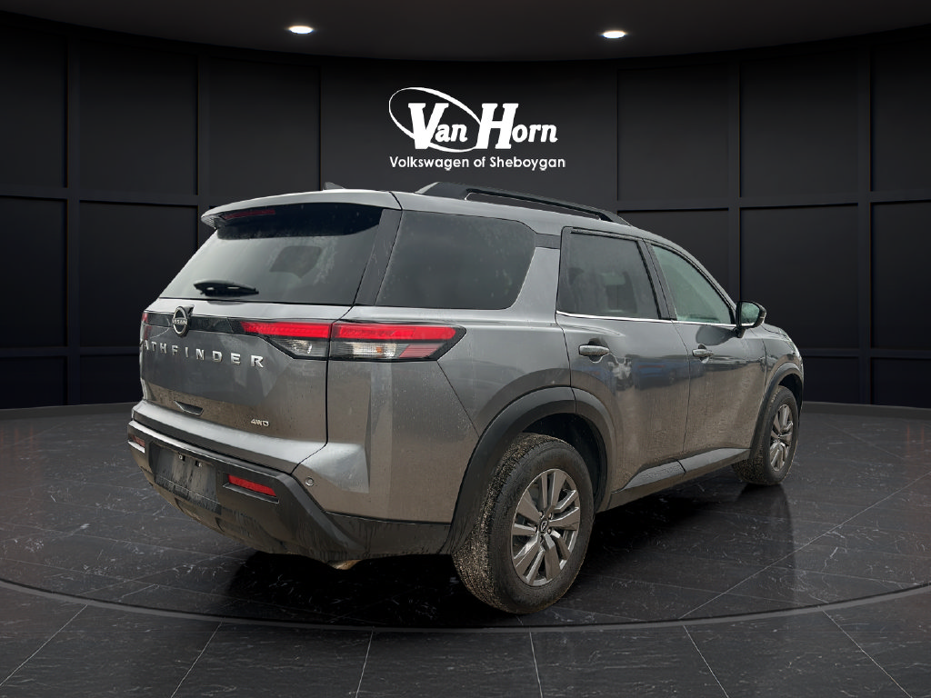 Used 2025 Nissan Pathfinder SV AWD/4WD image 7