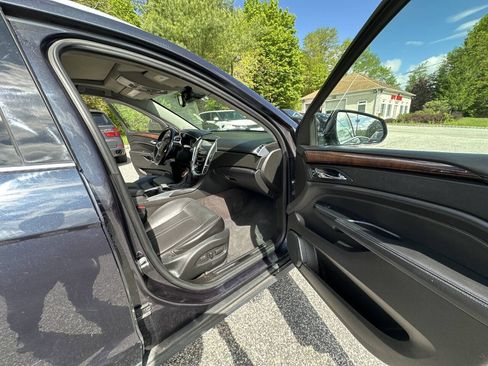 Used 2014 Cadillac SRX Luxury w/ Driver Awareness Package AWD/4WD image 10