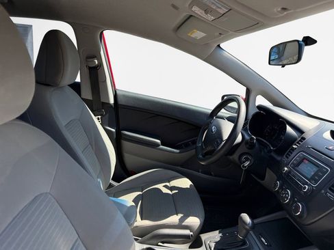 Used 2014 Kia Forte LX w/ Popular Package image 25