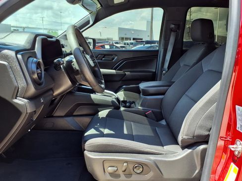 Used 2023 Chevrolet Colorado Trail Boss w/ Advanced Trailering Package AWD/4WD image 20