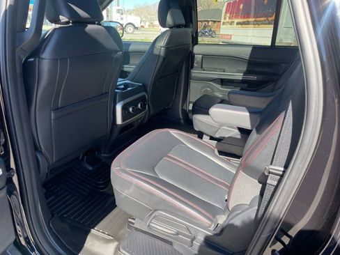 Used 2024 Ford Expedition Max Limited AWD/4WD image 16