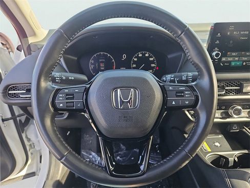 Certified 2023 Honda HR-V EX-L image 26
