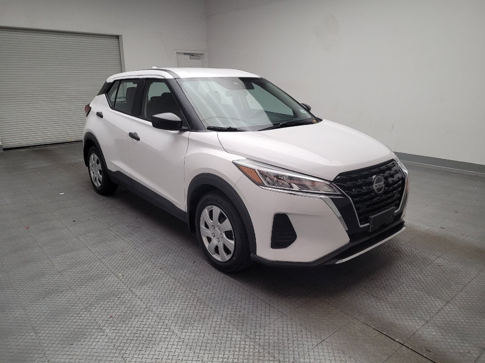 Used 2021 Nissan Kicks S FWD image 13