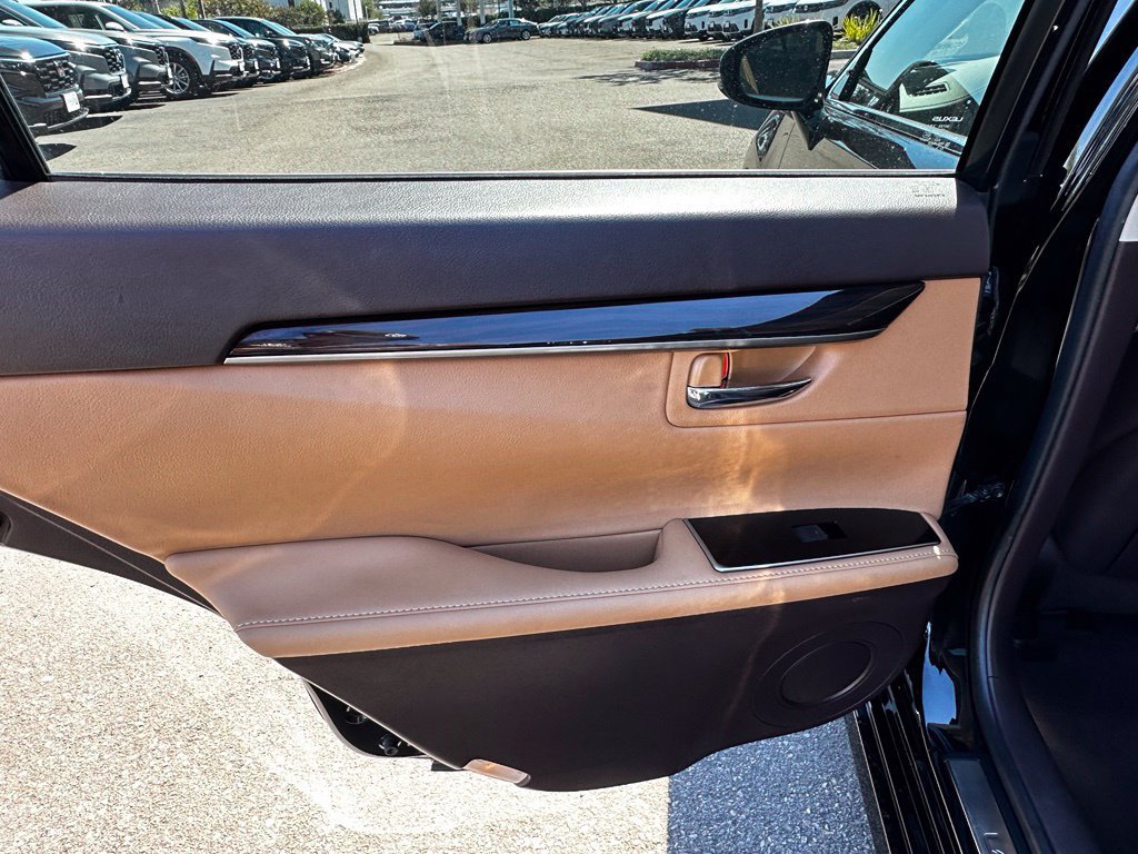 Used 2016 Lexus ES 350 w/ Premium Package w/Wood Trim FWD image 24