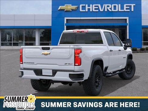New 2026 Chevrolet Silverado 2500 ZR2 w/ LPO, Dark Essentials Package AWD/4WD image 4