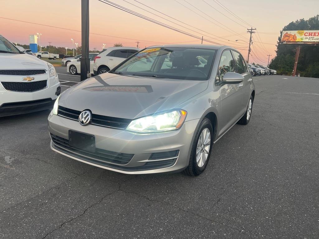 Used 2015 Volkswagen Golf S FWD image 24