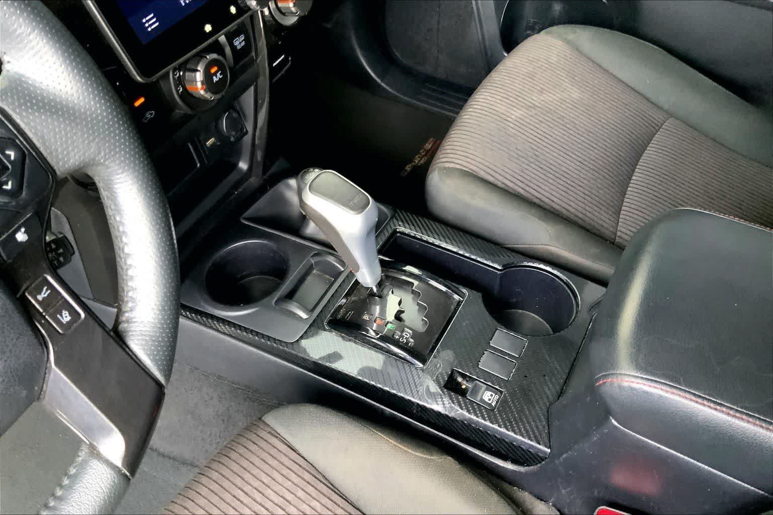 Used 2020 Toyota 4Runner TRD Off-Road AWD/4WD image 16