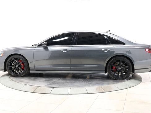 Used 2023 Audi S8 w/ S8 Comfort Plus Package AWD/4WD image 8