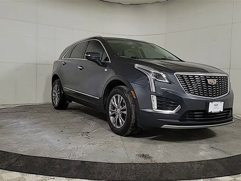 Used 2021 Cadillac XT5 Premium Luxury image 2