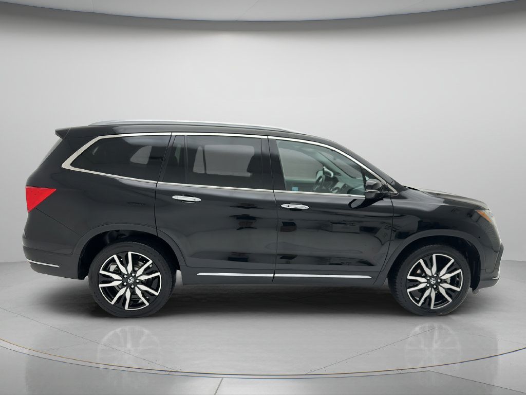 Used 2019 Honda Pilot Touring image 6