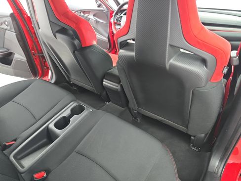 Certified 2018 Honda Civic Type R image 11